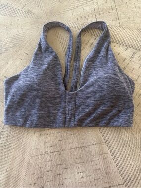 Victoria's Secret Heather Gray V-Neck Seamless Sports Bralette